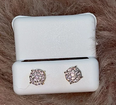 Diamond Stud Earrings 