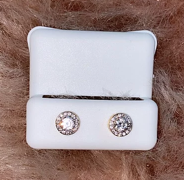 Diamond Stud Earrings 